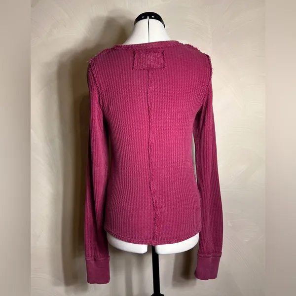 FREE PEOPLE We The Free Womens Roll With It Ribbed Distressed Thermal Shirt|Sz:S - Image 3