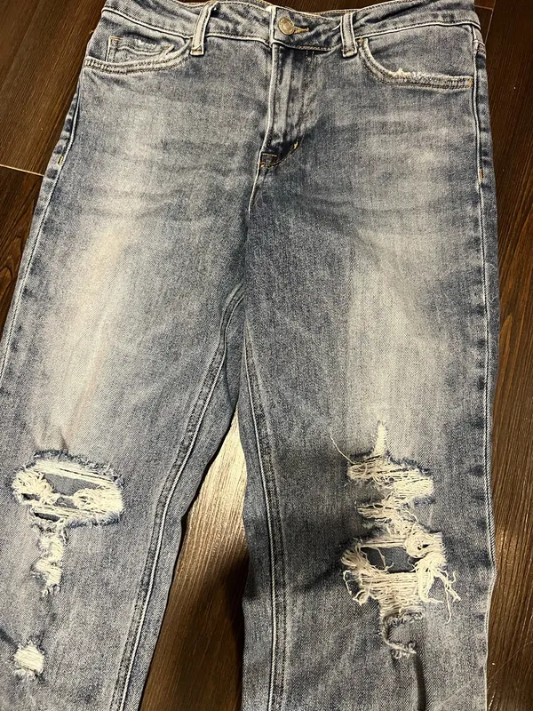 Women’s Stylish Jeans Blue Size 27 - Image 2