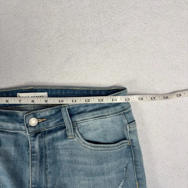 Flying Monkey Distressed Straight Leg Jeans Women's 30 High Rise Raw Hem euc - Image 4