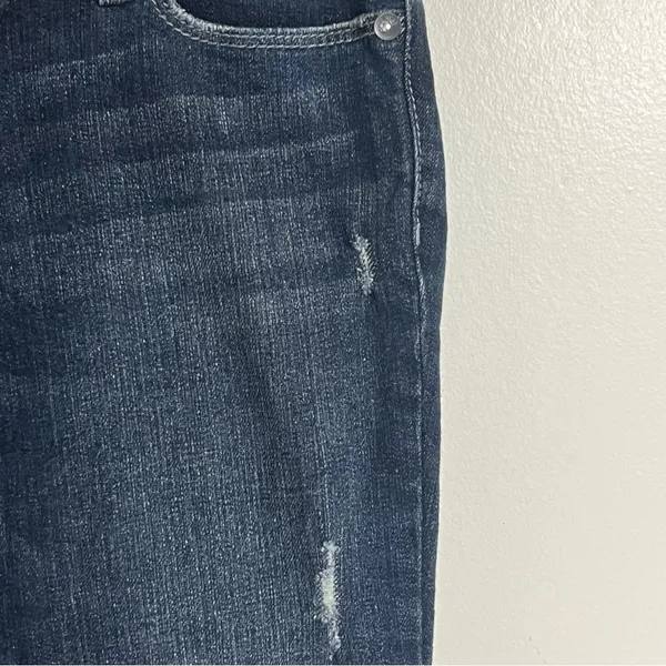 Women's Bull Head Laguna Bootcut Jeans‎ Distressed Dark Wash Size 5 Short - Image 4