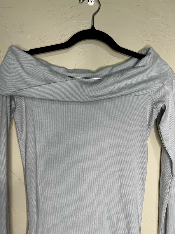 Pilcro Anthropologie Off The Shoulder Light Blue Micro Ribbed Long Sleeve‎ Top - Image 4