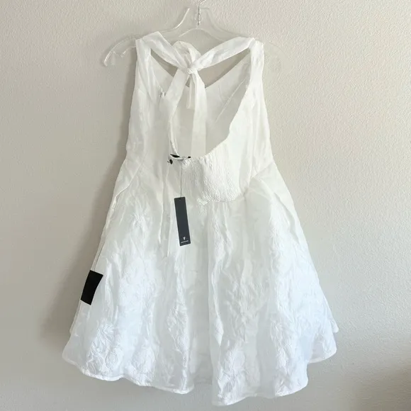 NEW Lulus Bonni White Floral Jacquard Halter Mini Dress Sz XL - Image 11