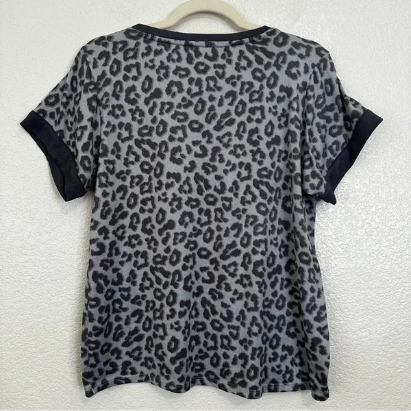Lucky Brand Gray and Black Leopard Very Sofy Pajama Set, Sz Medium - Image 6