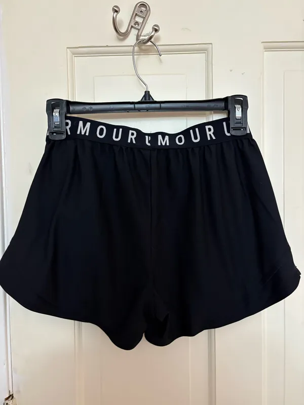 Under Armour Shorts - Image 2