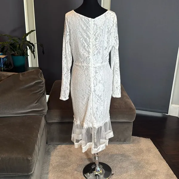 White Floral Lace Mermaid BodyCon Dress Sheer Ruffle Hem Tag XXL (U.S. L) NEW - Image 5
