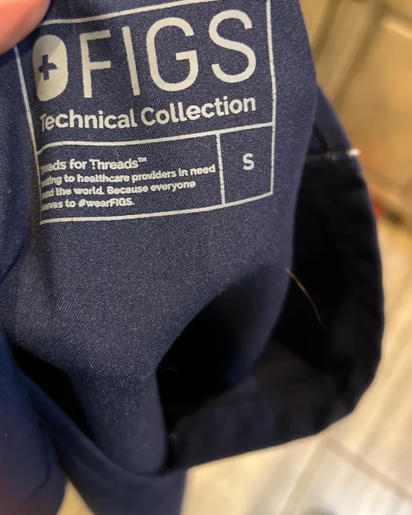 FIGS Sz S Casma Scrub Top - Image 3