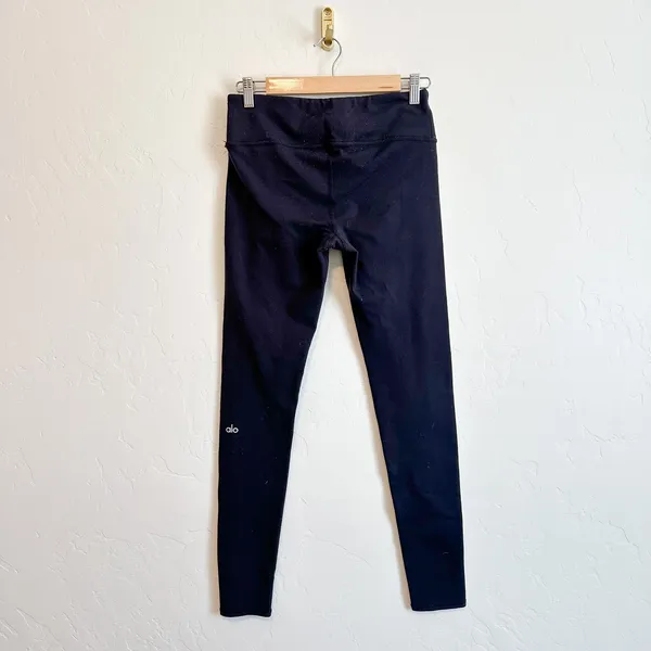 Alo Yoga | Athletic Mid Rise Athletic Leggings in Black - Image 2