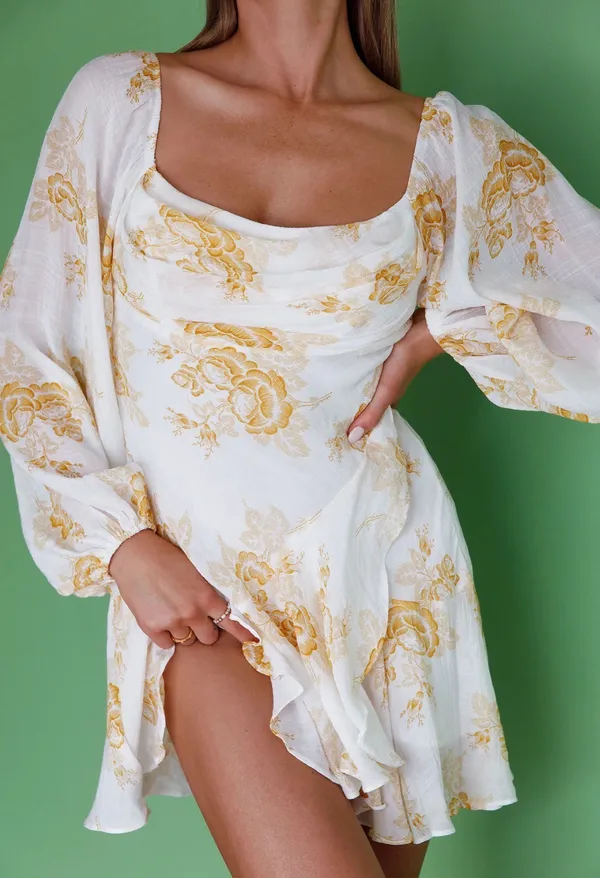 White Floral Mini Dress Selfie Leslie - Image 7
