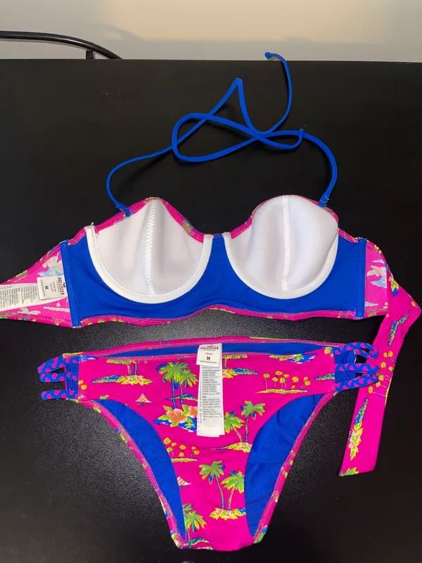 Hollister Floral Print Bikini - Image 2