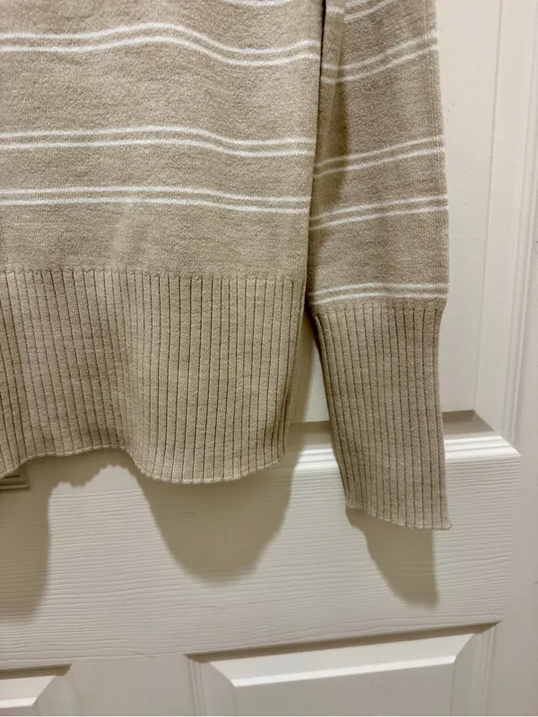 French Connection Beige with White Stripes Mock Neck Sweater Size - Medium - Image 3