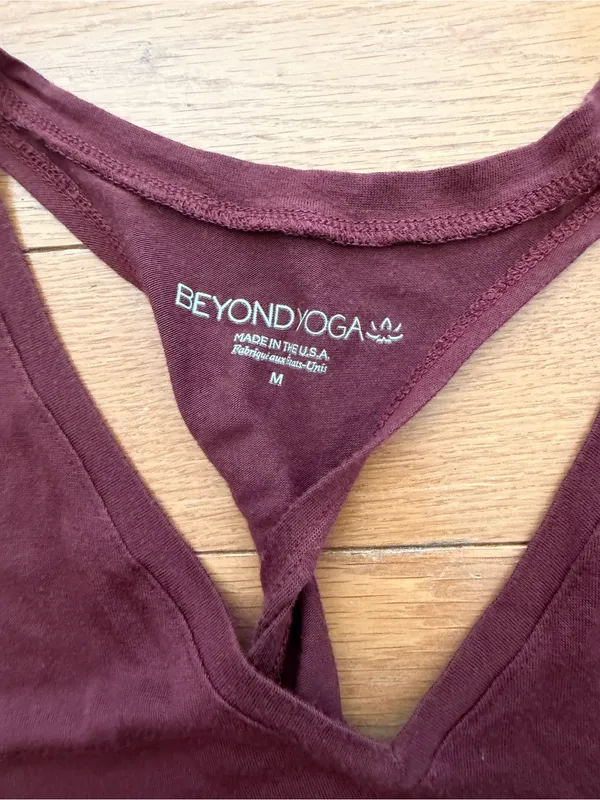 Beyond Yoga Twisted Racerback Tank Size M Red - Image 6