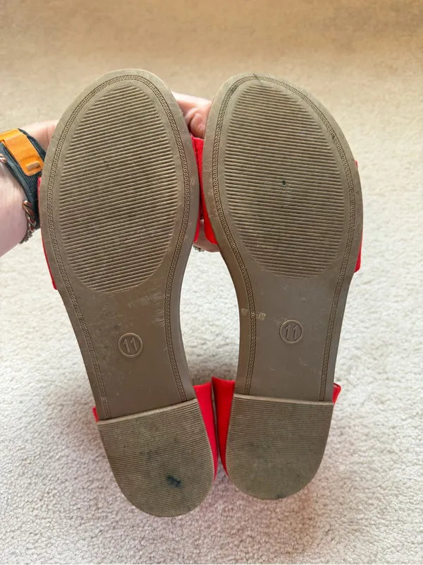 A New Day Red Faux Suede d’Orsay Flats Women’s Size‎ 11 - Image 5