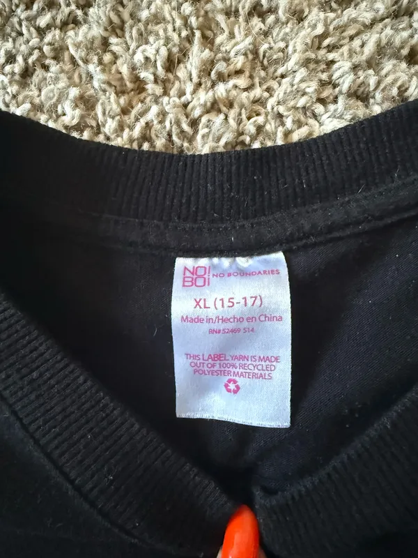 Cropped Tee Black Size XL - Image 2