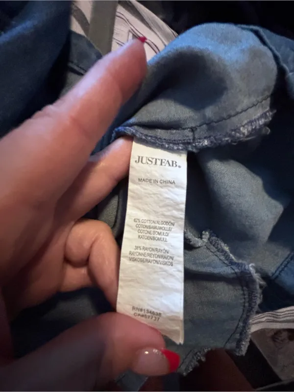 JustFab Light Blue Denim Shirt Jacket - Image 7