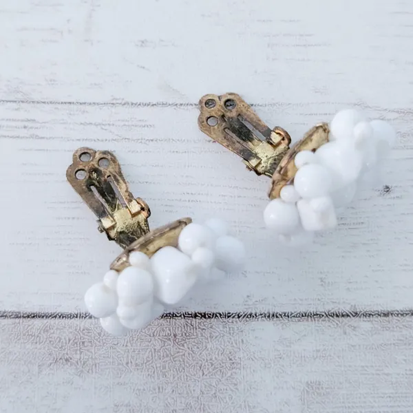Vintage Clip On Earrings Unusual White Cluster Retro Statement - Image 6