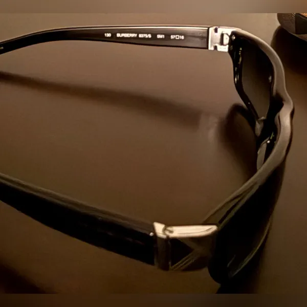 Burberry Polarized Sunglasses 8375/S Black Designer Sunnies Authentic + Case - Image 6