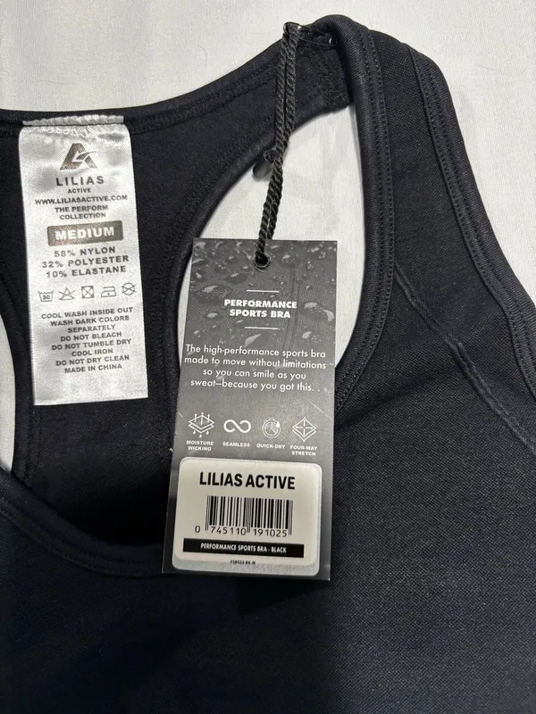Lilias Active Seamless Performance Sports Bra and Ribbed Knit Leggings - Image 5