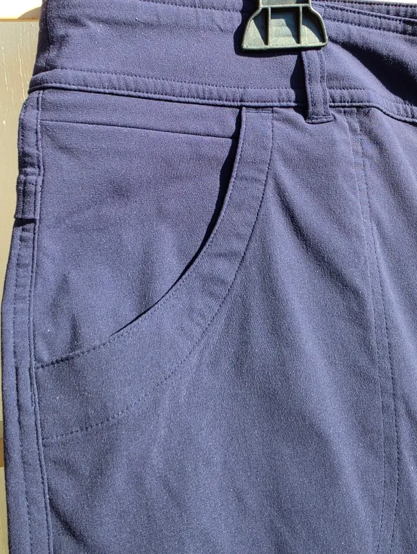 Lucy Walkabout Collection walking/hiking shorts Large - Image 3