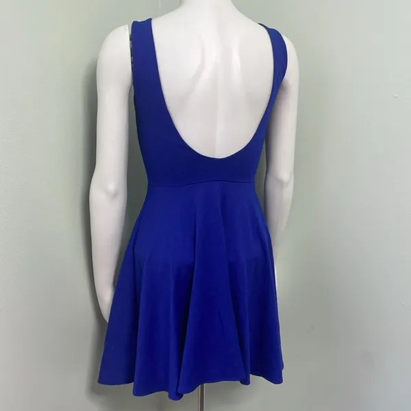 Amanda Uprichard backless blue skater dress - Image 7