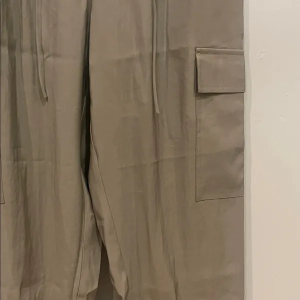 Olive Cargo Jogger Pants - Casual Utility Style new small with side pockets - Image 3