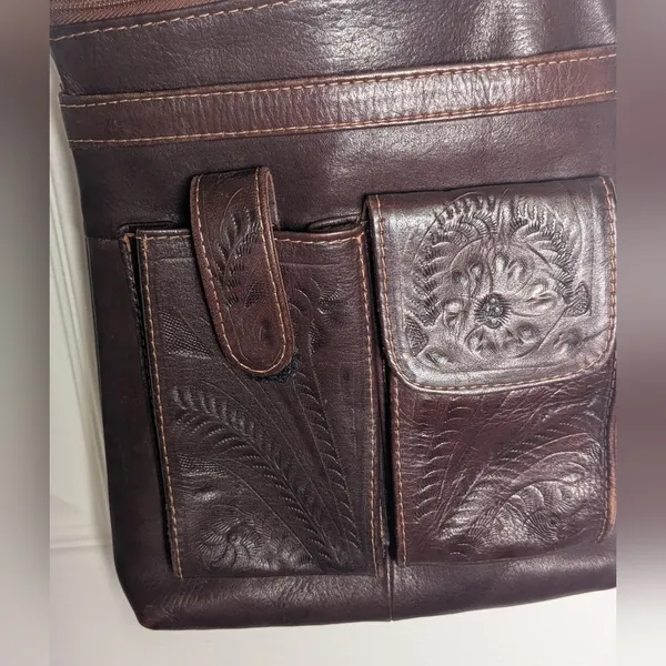 Vintage Tooled Leather Crossbody Bag Western Boho Floral Cowgirl Purse Organizer - Image 2