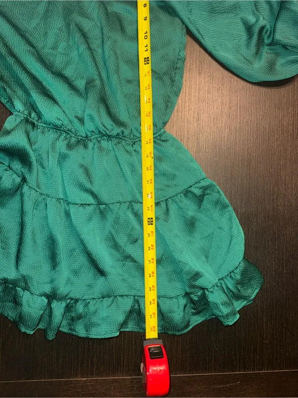 Tyche Emerald Green Satin Tiered Mini Dress Boho Romantic Boho feminine Size M - Image 4