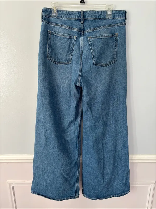 Old Navy Extra High-Rise Super Wide-Leg Jeans Sz 10 Medium Blue Wash Boho - Image 5