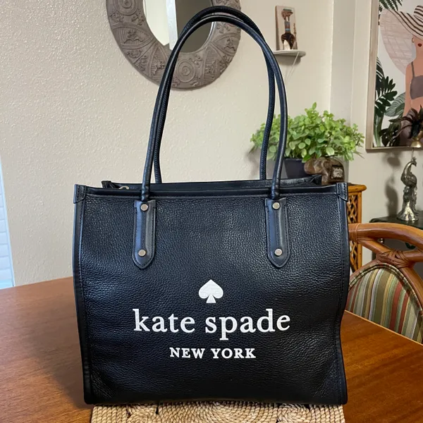 Kate Spade New York Ella Tote Bag Black With White Letters and Logo - Image 2
