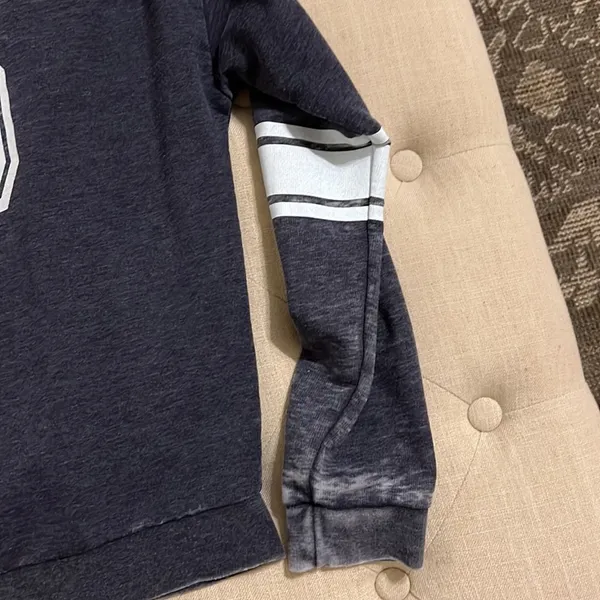 True craft Varsity vintage sweatshirt- new without tags - Image 7