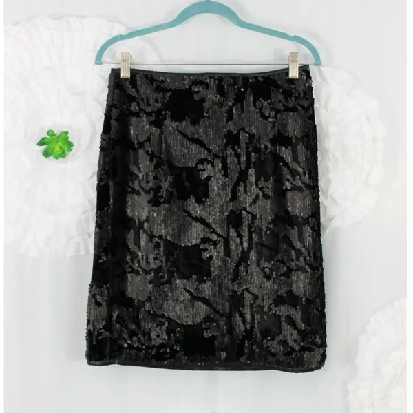 Romeo and Juliet Couture Black Velvet Sequin Skirt Pencil Straight Size MED - Image 3