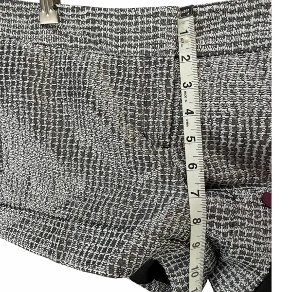 Express Tweed Shorts Women 6 Silver Metallic Black Pockets Cuffed‎ Lined Party - Image 7