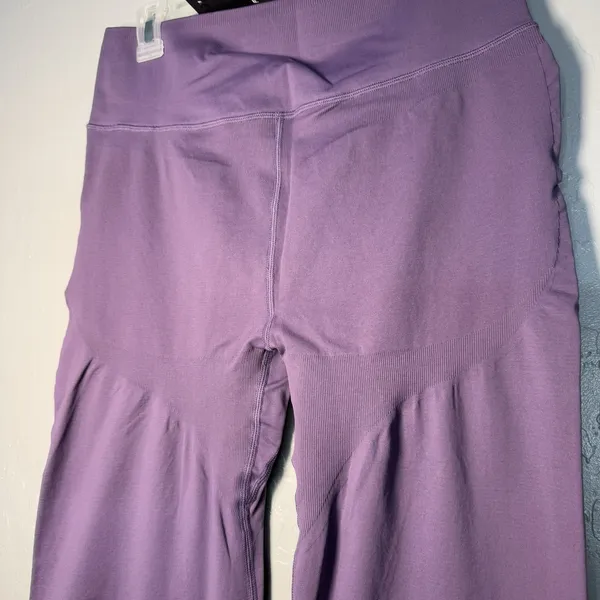 Fabletics Nightshade Sleek Seamless High Waisted Active Flare Pants XL - Image 3