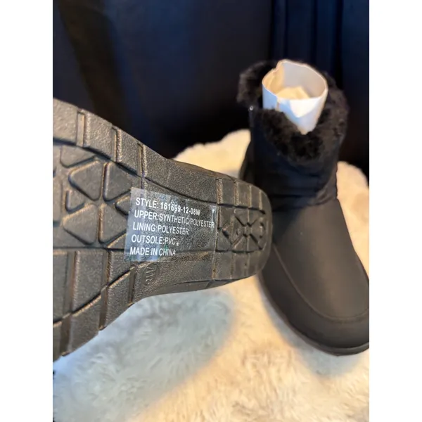 Black Quilted Puffer Winter Ankle Boots Faux Fur Trim Side Zip 8W 161699-12-08W - Image 4