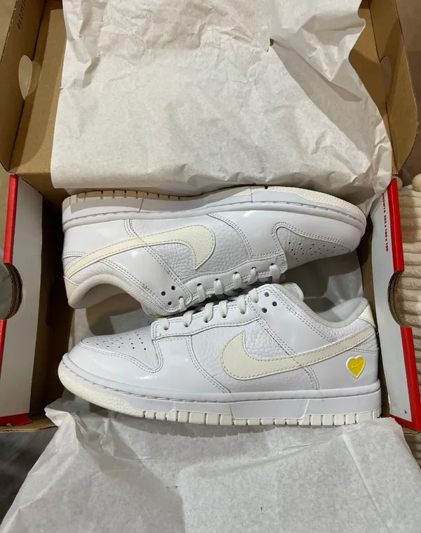 Nike Dunk Low - Image 2