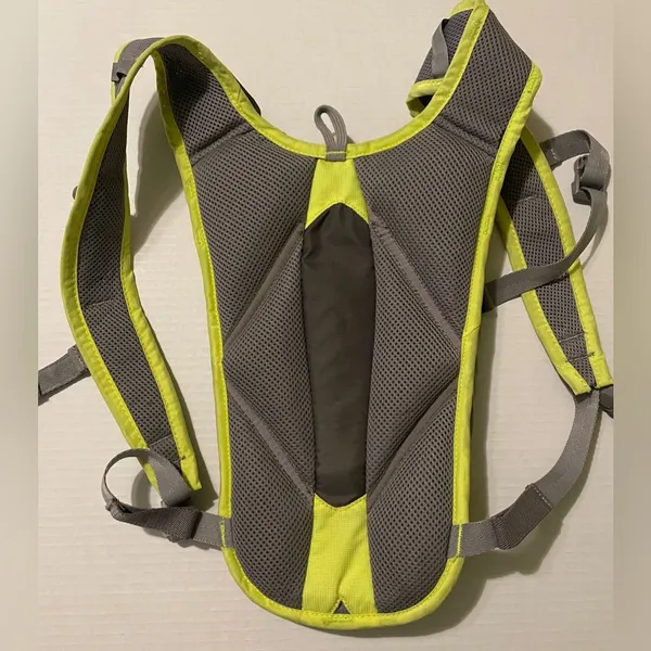 Camelbak Slipstream Hydration Pack 50 Oz./1.5 L Hiking Marathon NO BLADDER - Image 2