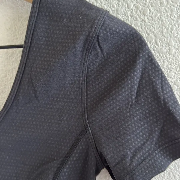 Lululemon Align T-Shirt Polka Squat Emboss Black 4 - Image 5