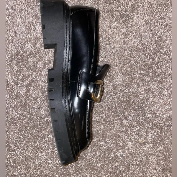 h&m platform loafers! - Image 4