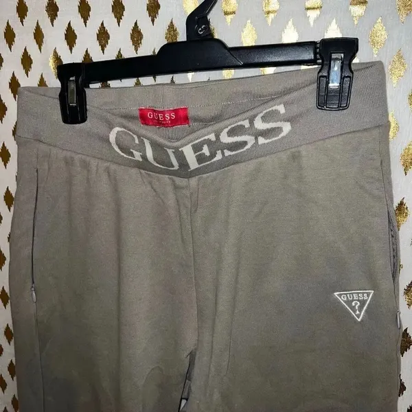 Guess Women’s Alessia Logo Waist Joggers sweat pants athleisure nude size M - Image 5
