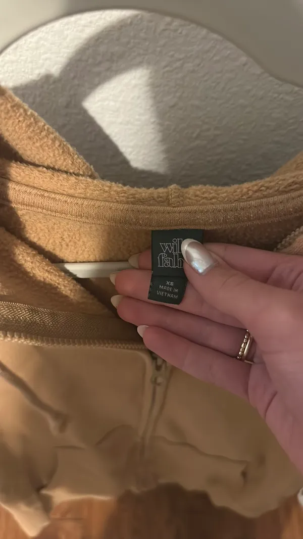 tan oversized hoodie - Image 3