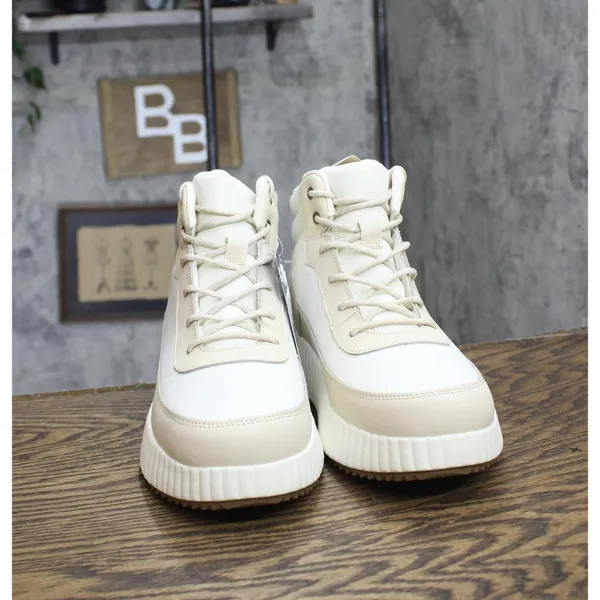 Universal Thread Womens Shyla Platform Hiker Boots 91308329 Cream Off White 10M - Image 3