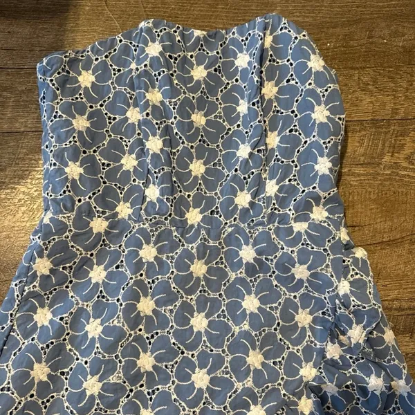 NWOT Do + Be Blue Eyelet Strapless Romper - Image 5