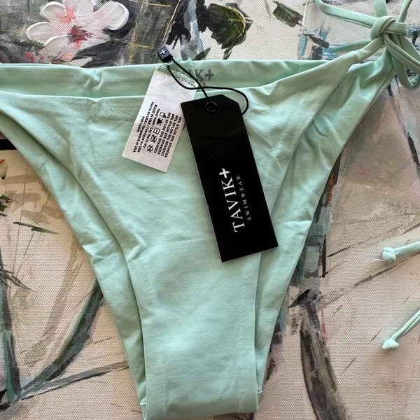 LAST PRICE🍒🤍 TAVIK swimming bottom 💐 Green Size XS - Image 7