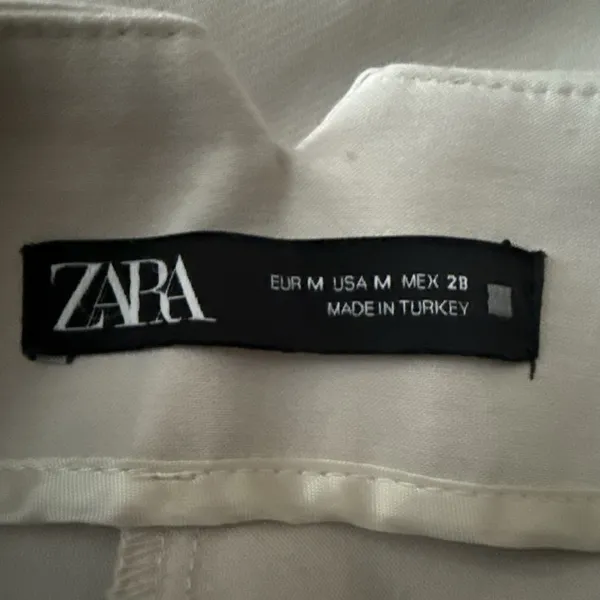 Zara Medium High Waisted Pleated Straight Leg Pants Cream Minimalist Cropped - Image 7