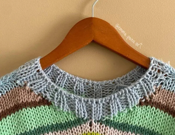 hand knit striped funky fun multi colored oversized sweater Blue Size M - Image 4