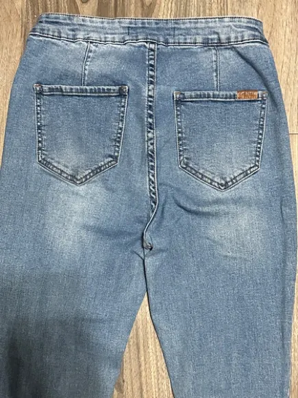 Medium Wash High - Image 10