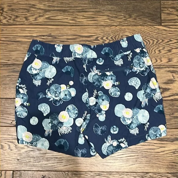 The North Face Motion Cotton Blend Stretch Shorts C16‎ - Image 6