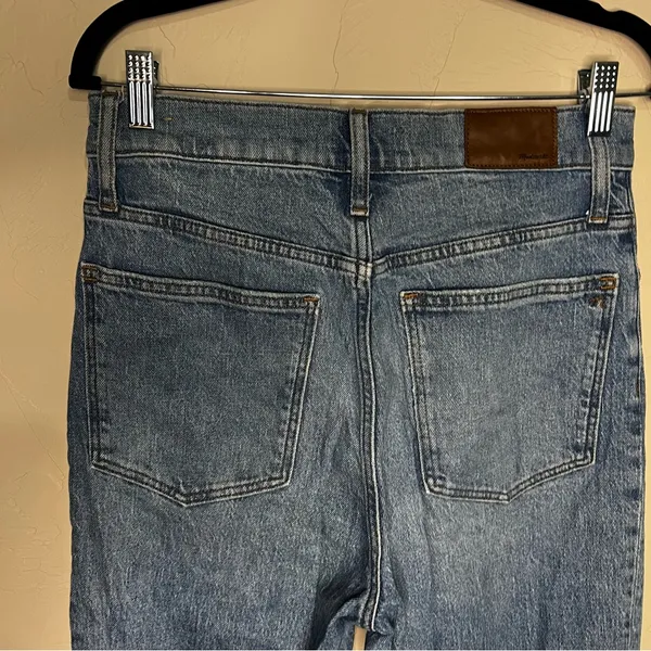 Madewell The Perfect Vintage Straight Distressed High‎ Rise Denim Jeans - Image 8