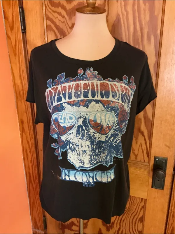 Junk Food Grateful Dead In Concert 1974 Skull Graphic Tee Slouchy Distressed - Image 8