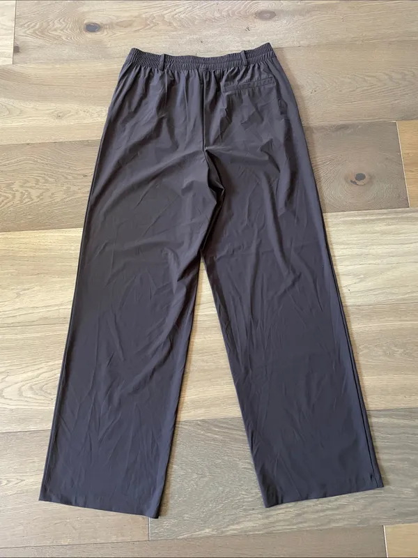 Old Navy SleekTech High Rise Wide Leg Pants Brown Size Medium Tall - Image 15