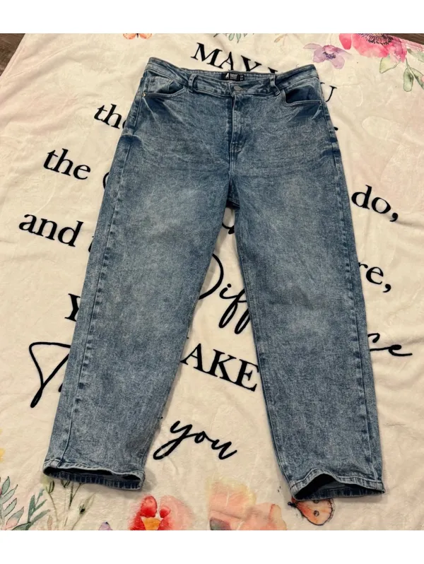 Cuidado con el Perro dark blue baggy high-rise jeans, Size 10. - Image 2